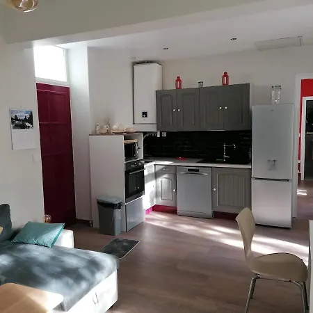 Maison De Dans Ecrin De Verdure Holiday home *