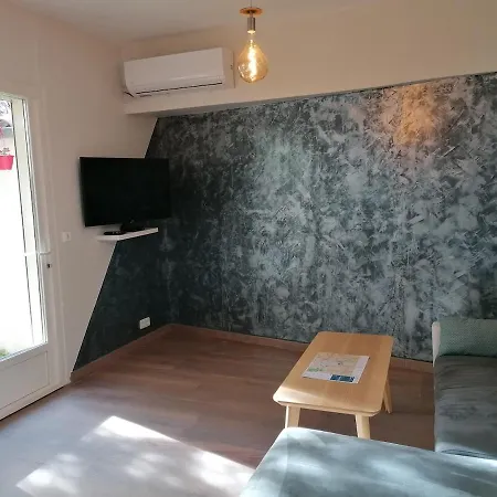 Holiday home Maison De Dans Ecrin De Verdure *